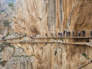 Euforie na het wandelen van de Caminito del Rey